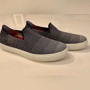 Rothys The Original Slip On Sneaker in Maritime Gradient. Women’s 8.5